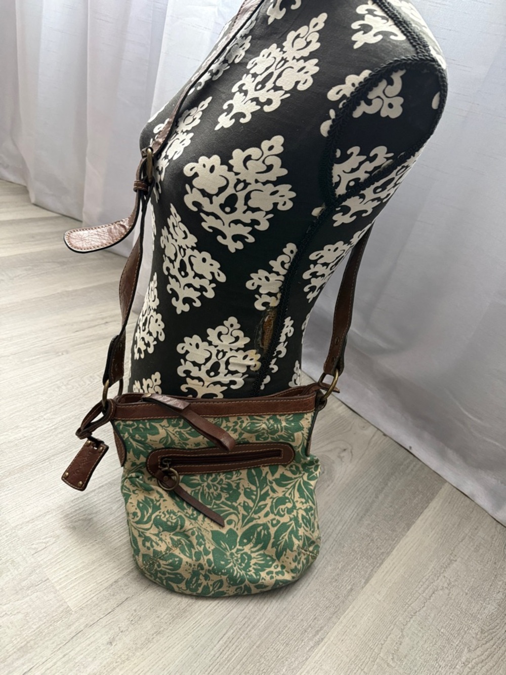 liz & co. Green Floral Crossbody with Faux Leather Brown Trim
